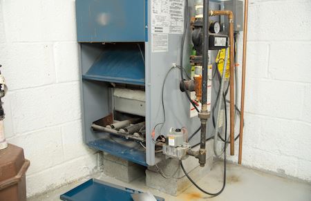 Here’s Our Furnace Maintenance Checklist For a More Comfortable House
